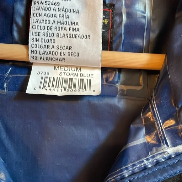 Sterns Packable Rain Jacket Navy Blue color Unisex size Medium - Picture 4 of 5